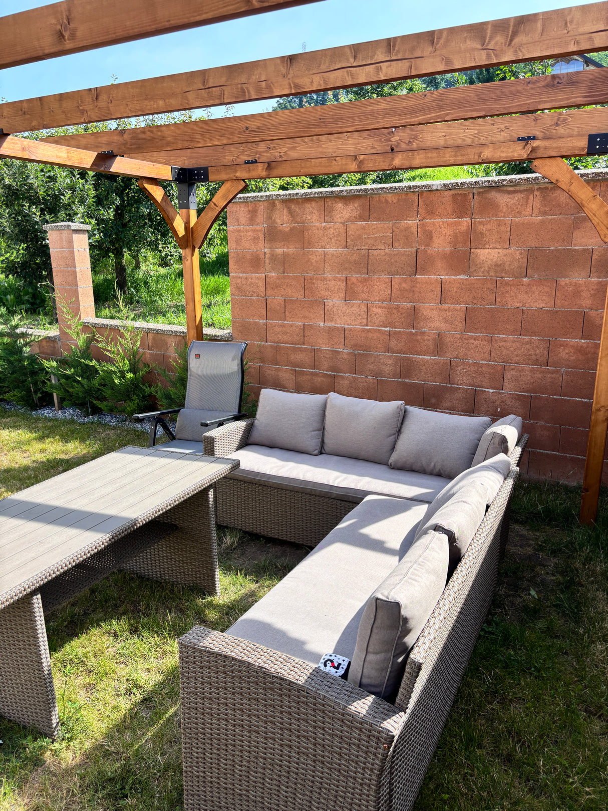 Pergola foisor pavilion lemn pentru gradina sau curte, conectori metalici, umbrar curte
