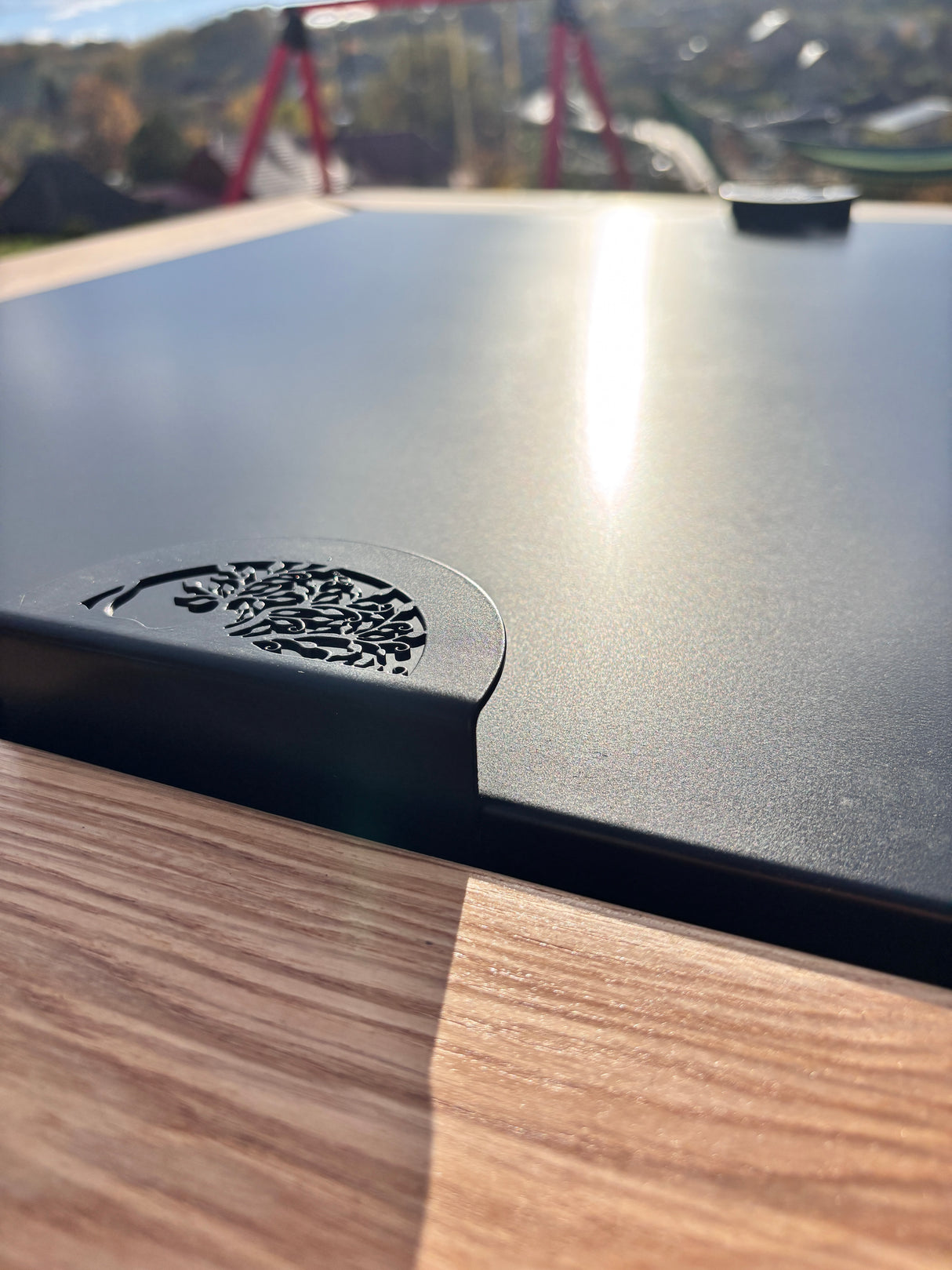 Gratar de  gradina, 5 in 1 ,fire pit cu Plita 10 mm Otel ,Cu Blat din Lemn,Suport Ceaun/Disc ,Gratar de curte