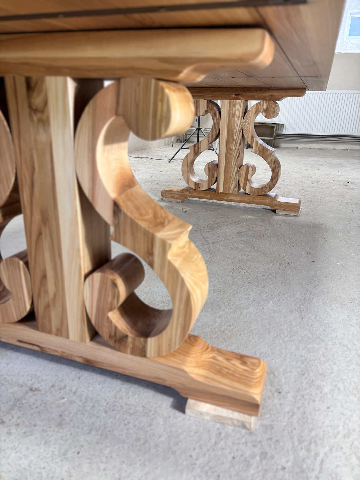 Masa lemn masiv, cu cadru din lemn masiv, Ofelia, 240x100x76 cm