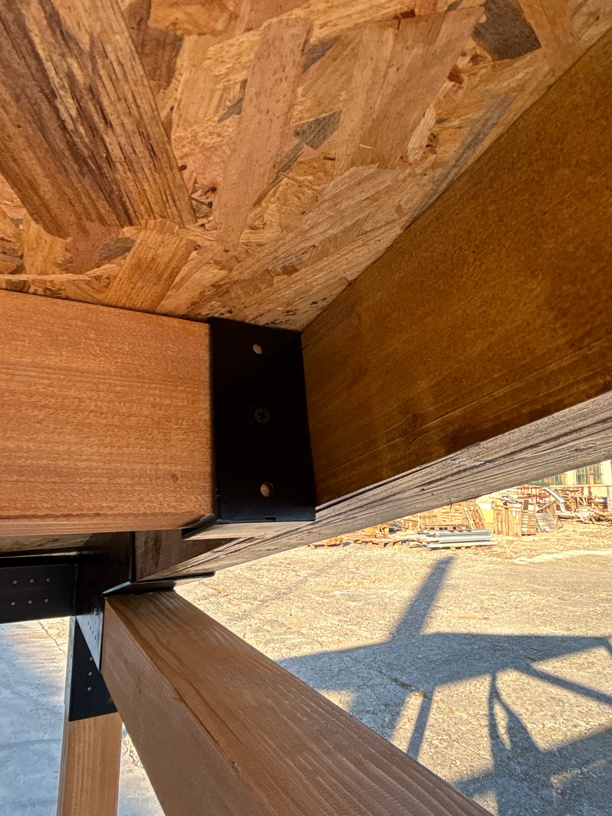 Pavilion de gradina, garaj, pergola din lemn rindeluit + imbinari de fier, 3x4 m