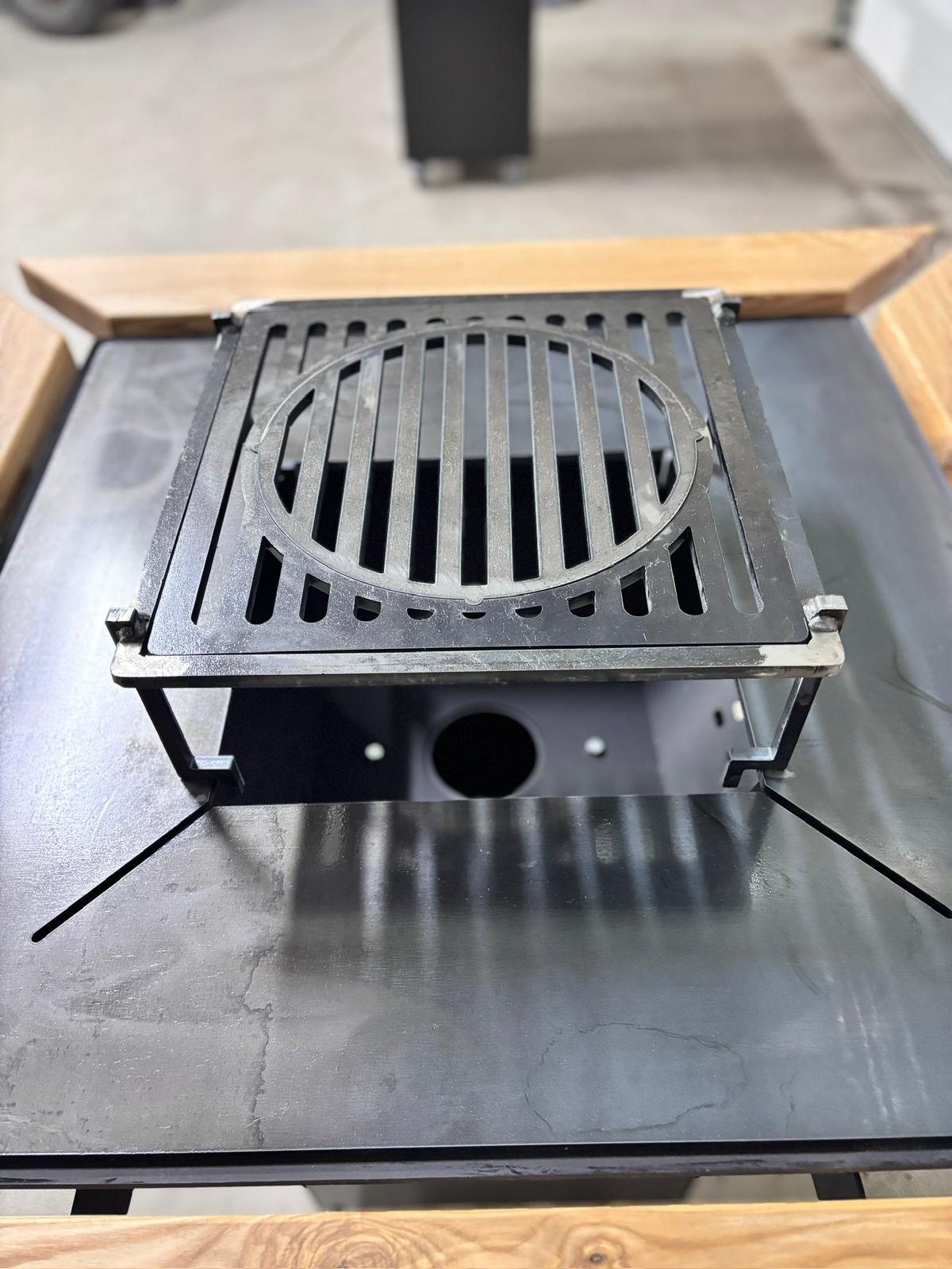 Gratar de gradina 75x75 cm fire pit cu Plita 6, 8 sau 10 mm Otel dur