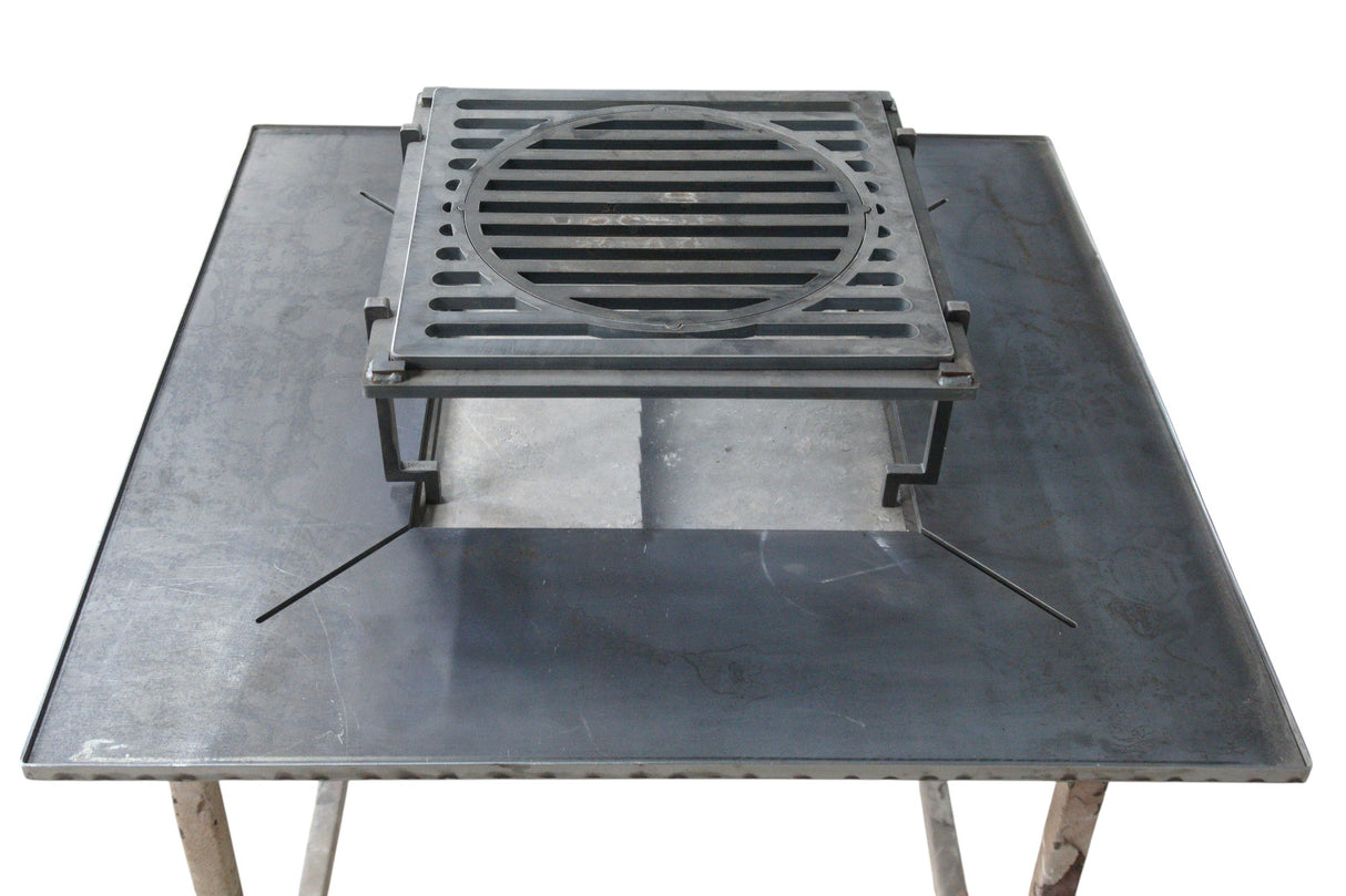 Plita gratar cu focar,grill si suport ceaun sau disc, Firepit, incorporabil, 95x95 cm