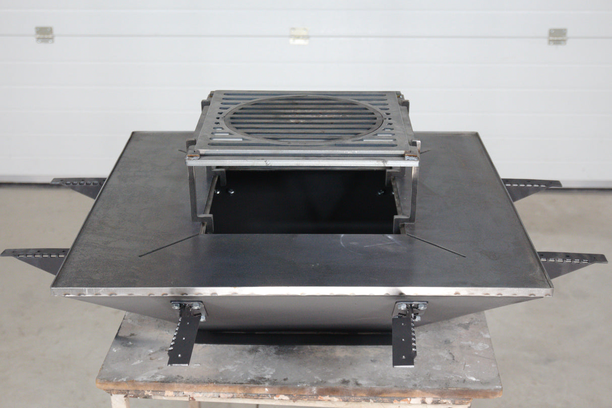 Plita gratar cu focar,grill si suport ceaun sau disc, Firepit, incorporabil, 95x95 cm