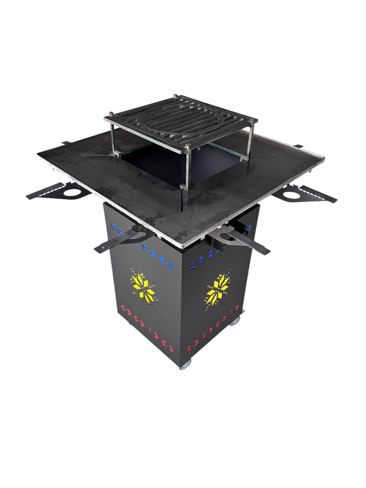 Gratar Gradina cu plita 10 mm Fire Pit 75x75 cm din fier pe lemne, pentru terasa CU BLAT DE LEMN SI MOTIVE TRADITIONALE
