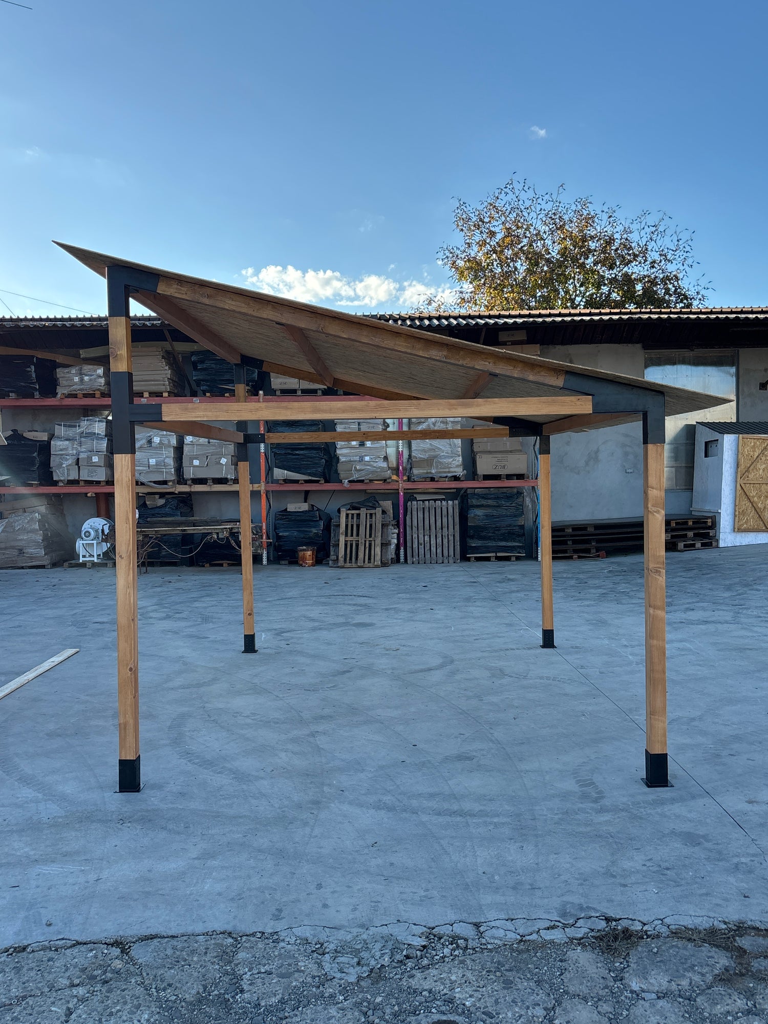 Pavilion de gradina, garaj, pergola din lemn rindeluit + imbinari de fier, 3x4 m