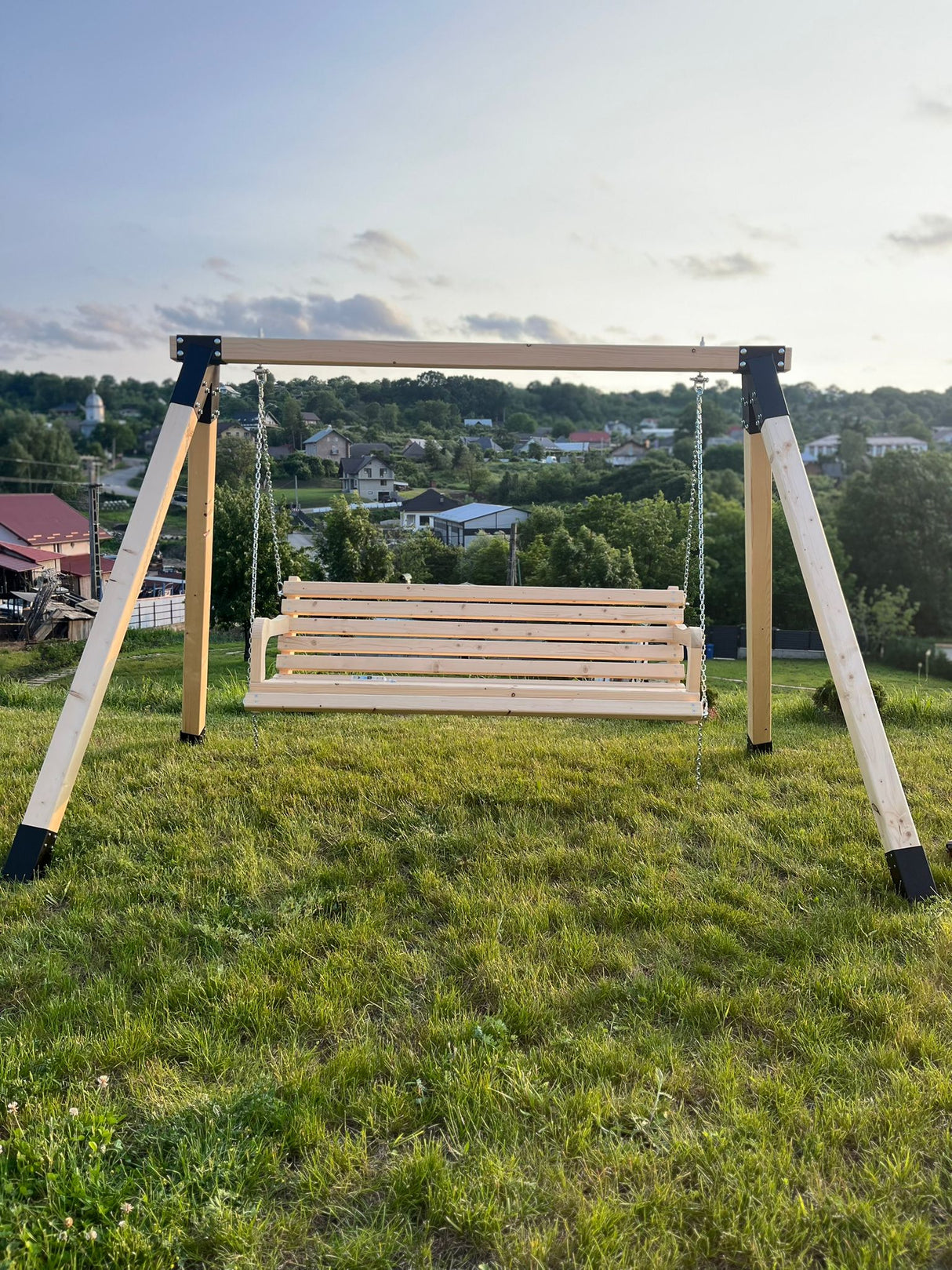 Balansoar / leagan gradina cu structura din lemn de brad, cu conectori metalici, rustic, 3 persoane, set pentru terasa / curte, culoare natur, 150 KG