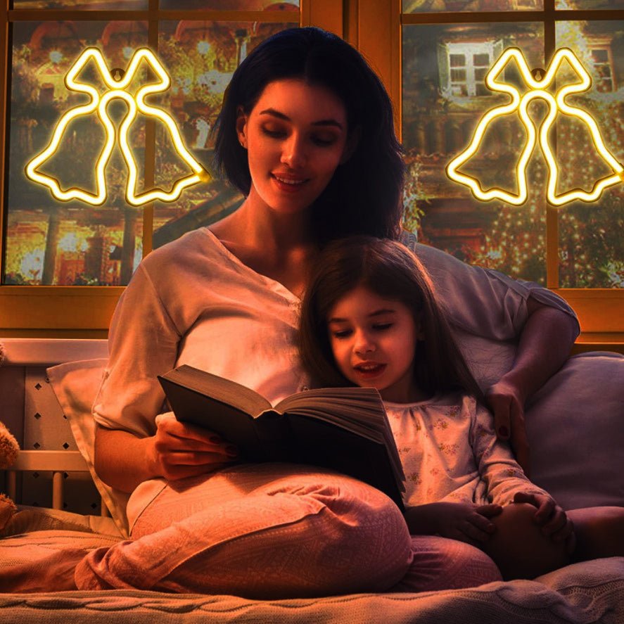 Clopotei decorativi luminosi, pentru Craciun, rezistenti la apa, suspendabili usa si geam, IP65, 50 x 60 cm, culoare alb cald - BUZ.RO