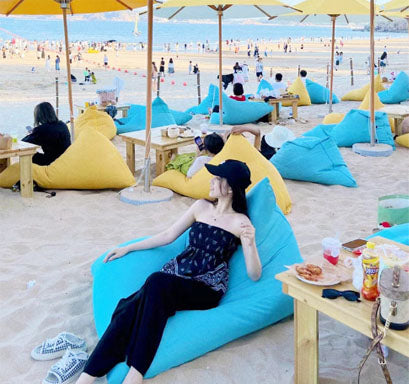 Fotoliu puf, beanbag, sac de sezut, tip para, cu maner, utilizabil interior si exterior, umplut cu granule polistiren, dimensiuni 100x150, albastru