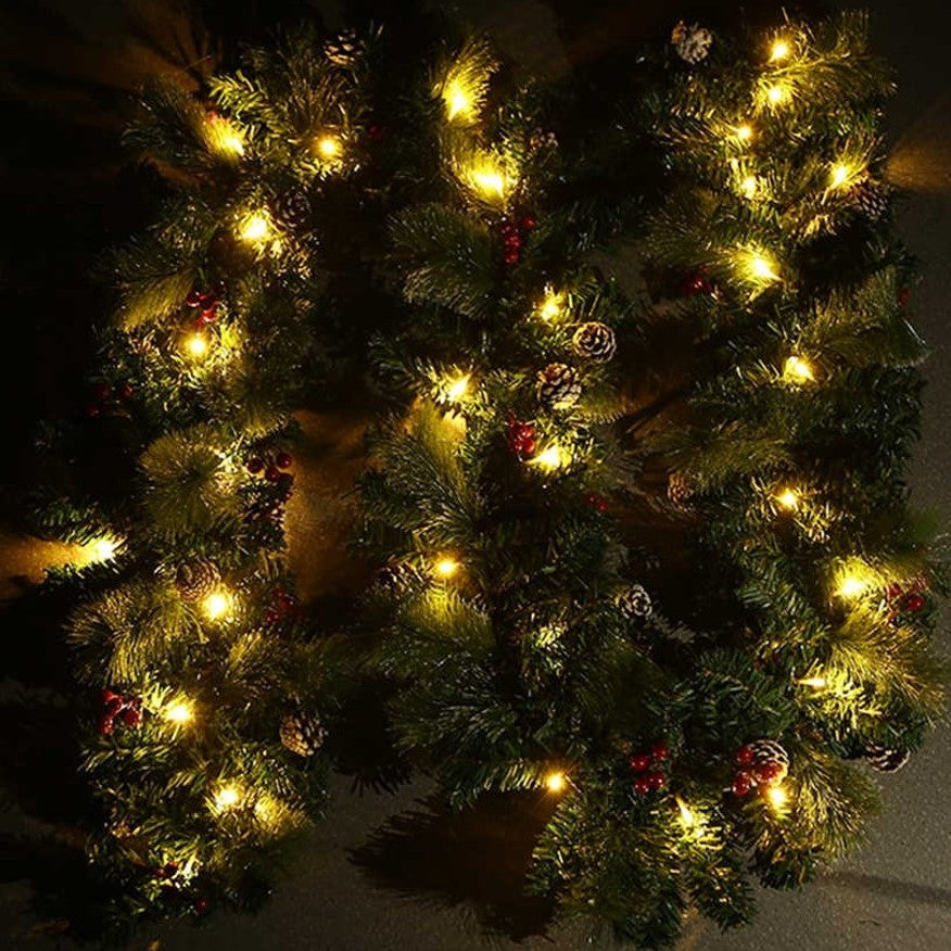 Ghirlanda de craciun, cu merisoare si conuri, instalatie, din brad artificial, 270 cm