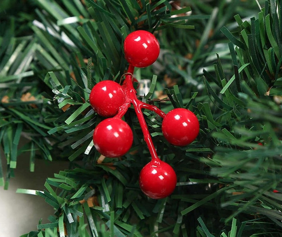 Ghirlanda de craciun, cu merisoare si conuri, instalatie, din brad artificial, 270 cm