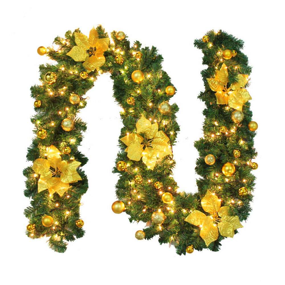 Ghirlanda din crengute de brad arfiticial, cu instalatie led, impodobita cu globuri, 2.7m, aurie
