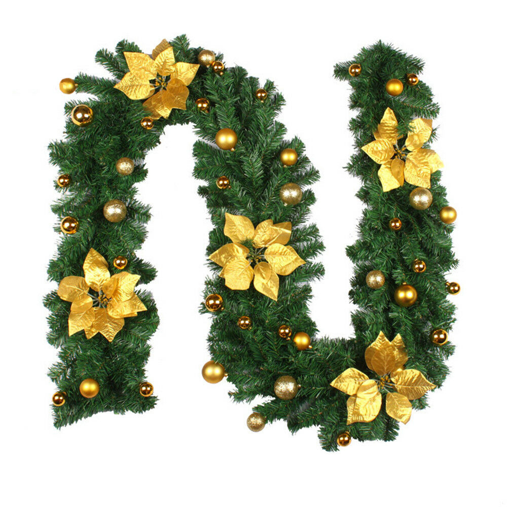 Ghirlanda din crengute de brad arfiticial, cu instalatie led, impodobita cu globuri, 2.7m, aurie