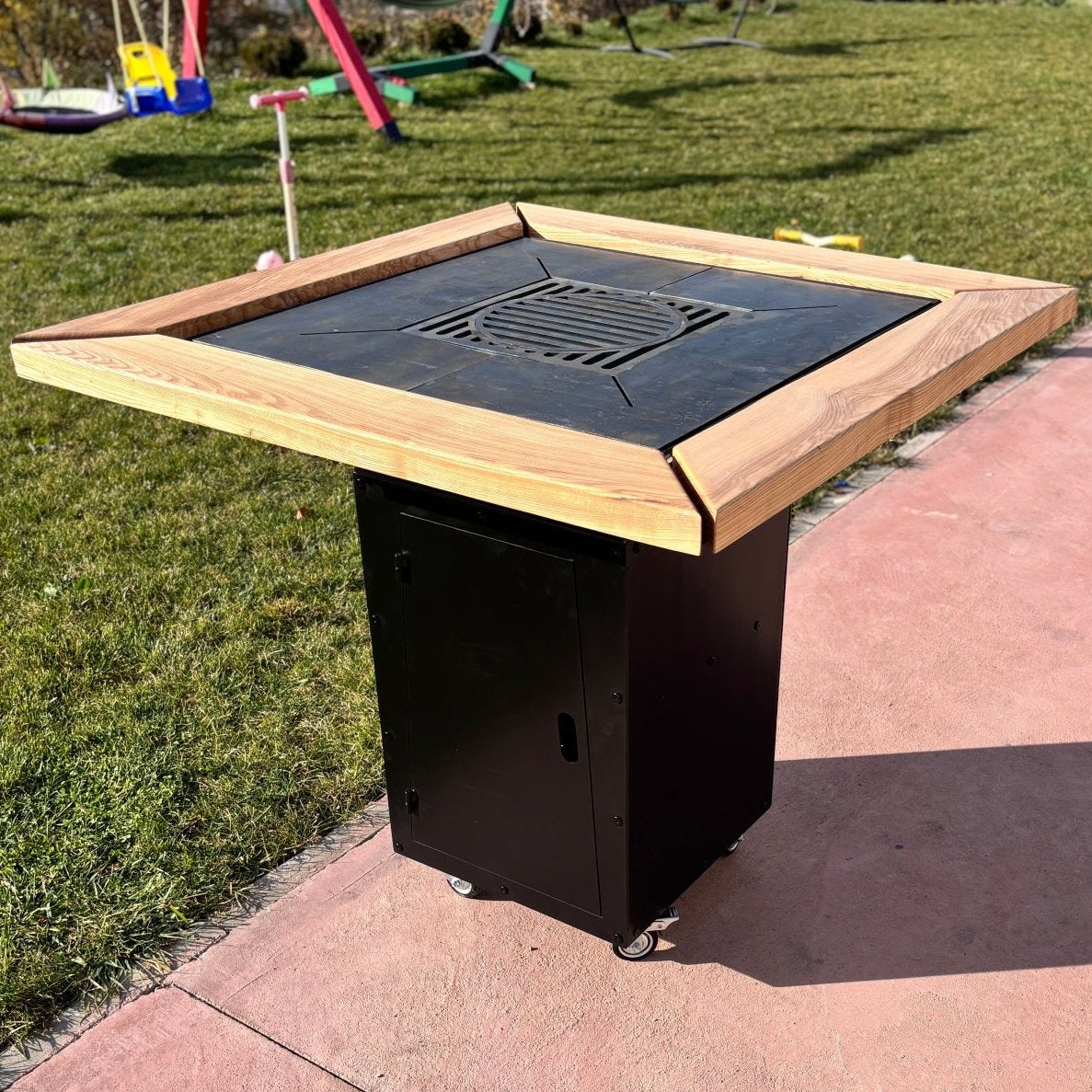 Gratar de gradina Demontabil, 5 in 1 ,fire pit cu Plita 10 mm Otel 72x 72 cm ,Cu Blat din Lemn,Suport Ceaun/Disc ,Gratar de curte - BUZ.RO