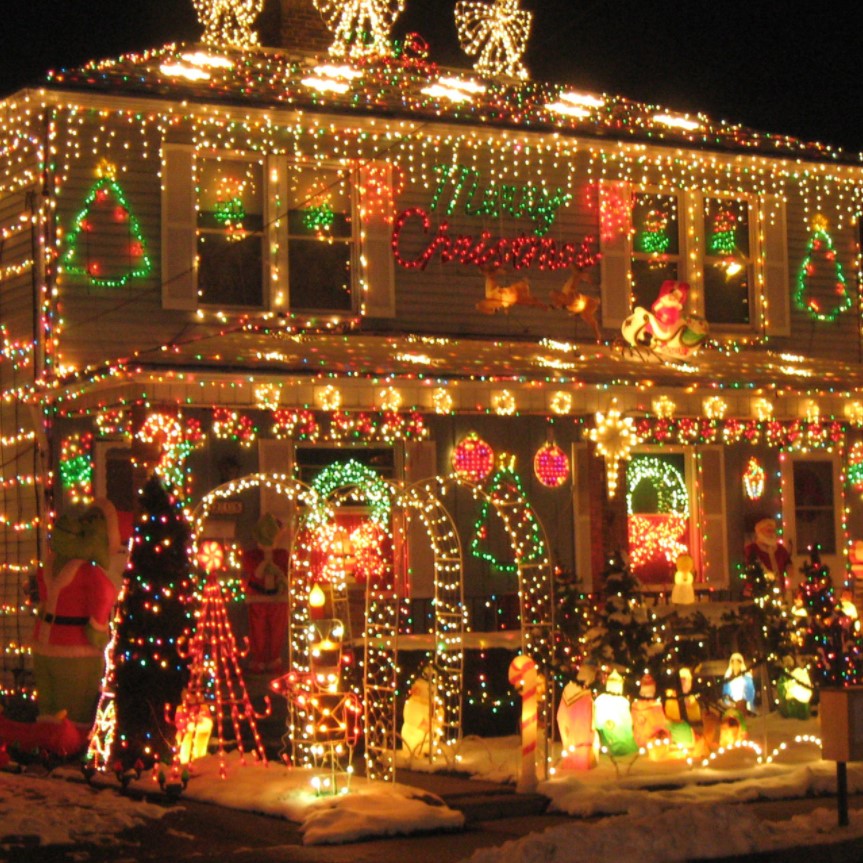 Instalatie luminoasa pentru Craciun, perdea, 4 metri lungime, cu 8 jocuri de lumini, alb cald