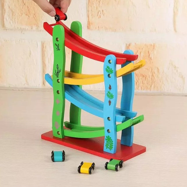 Jucarie interactiva si educativa din lemn Montessori, ansamblu cu masinute de raliu, cu 4 etaje