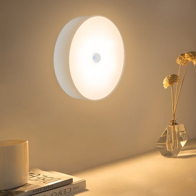 Lampa LED cu senzori de miscare, incarcare USB, portabila, pentru dressing, hol, scari, dulap de bucatarie, garaj, camera bebelusului, lumina calda - BUZ.RO