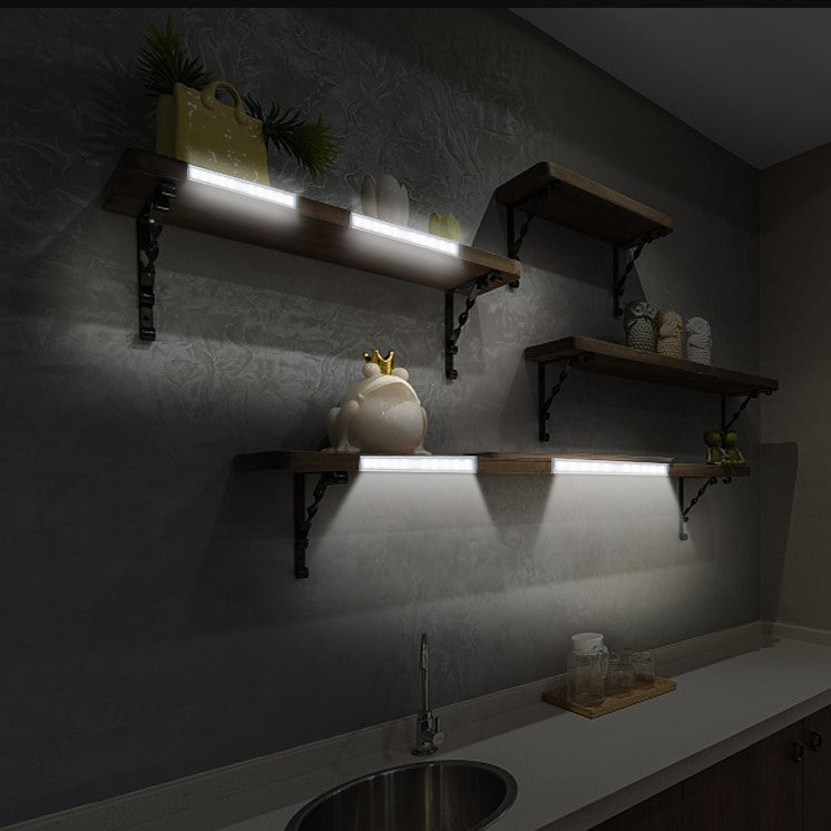 Lampa LED inteligenta, cu senzori de miscare, incarcare USB, magnetica, cu telecomanda, pentru dressing, hol, scari, dulap de bucatarie, baie, garaj, 80 LED - uri, alb rece - BUZ.RO