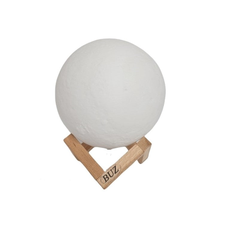 Lampa luna de veghe, reincarcabila, model realistic, portabila, cu touch, alimentare USB, stand din lemn, 18 cm, buz