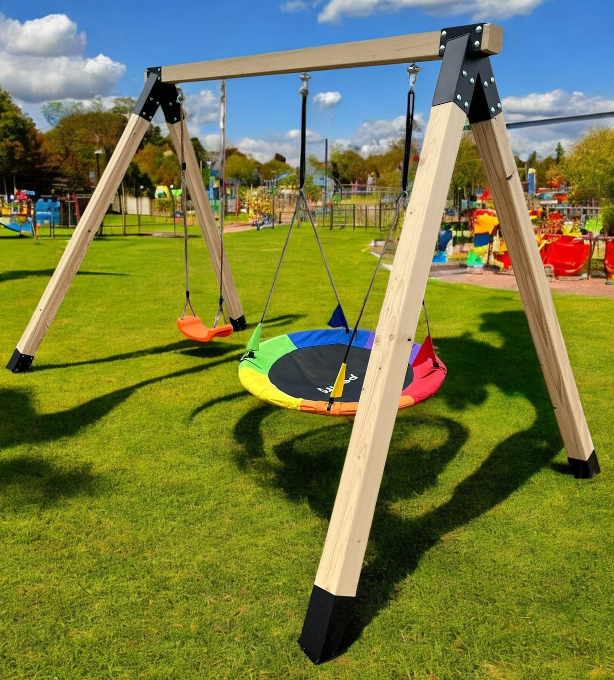 Leagan gradina, complex de leagane copii, set de joaca din lemn cu imbinari metalice si sistem de ancorare, rezistent pana la 150kg ROSU