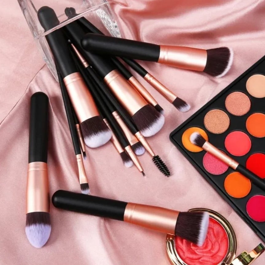 Pensule Machiaj Profesionale – 14 Piese pentru Față, Ochi și Buze, Peri Moi, Ergonomice