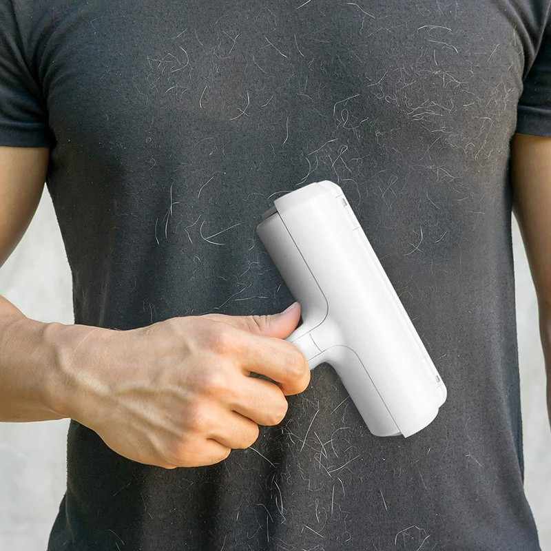 Rola pentru indepartarea scamelor si parului de animale, bidirectionala, rosu, 20x20x3 cm, buz®