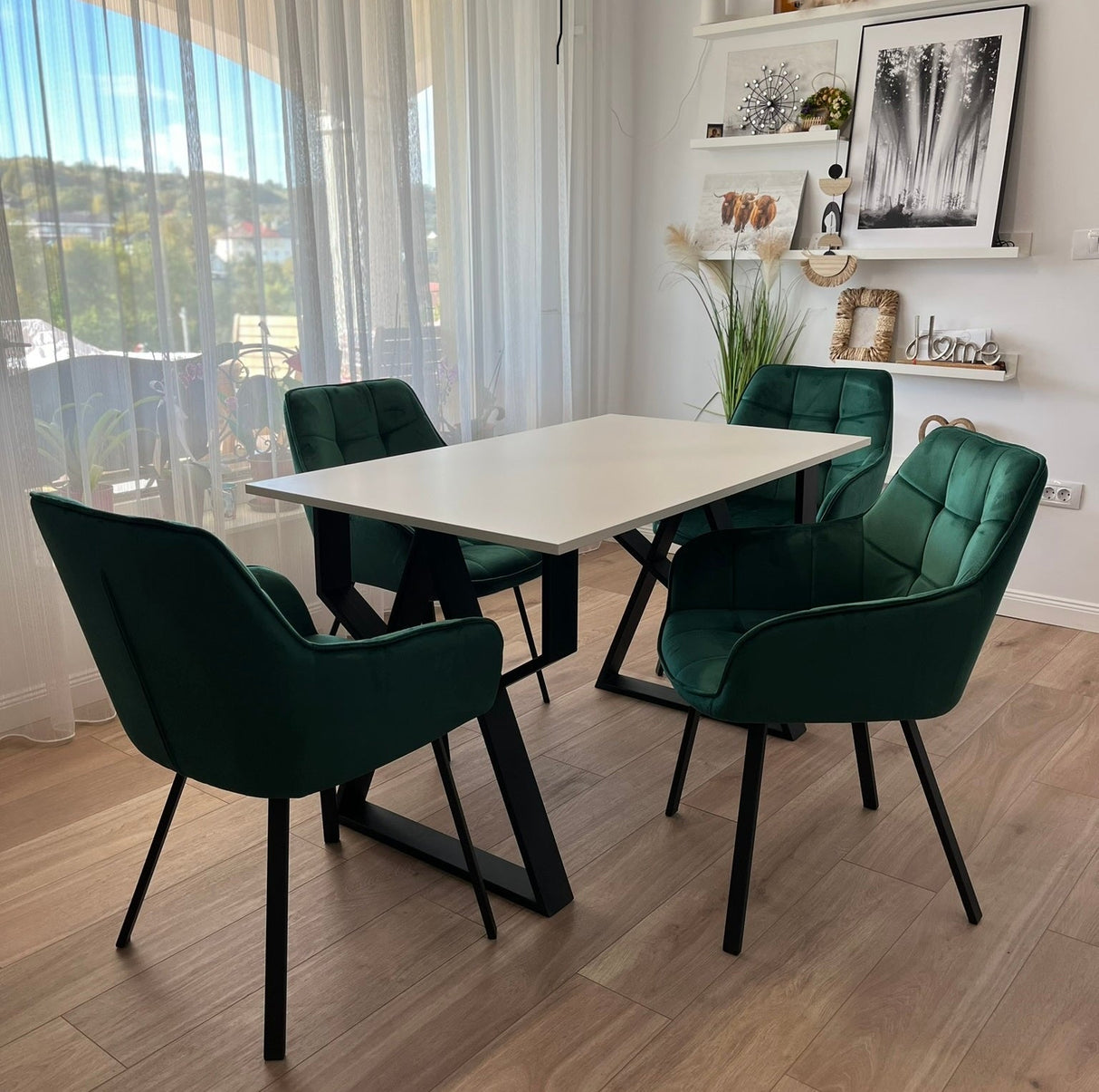 Set masa cu scaune bucatarie, dining, living, sufragerie, blat alb cu picioare metalice, scaune husa catifea verde, 4 persoane, ADELA - BUZ.RO