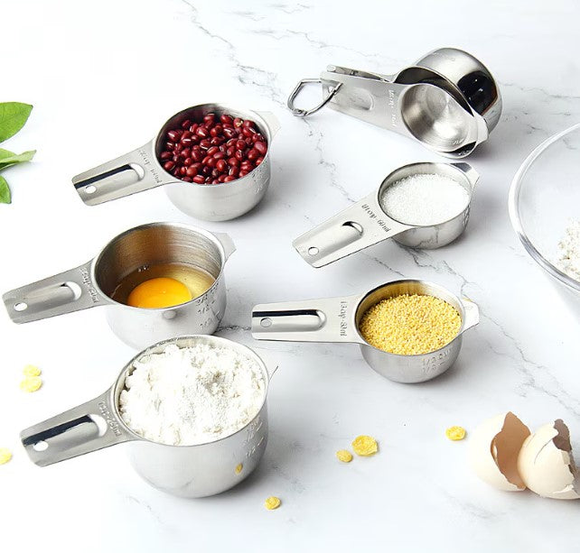 Set 14 ustensile pentru bucatarie cu 7 linguri de masurat si 7 cupe de masurat, tabel pentru masurare cu suport magnetic, otel inoxidabil