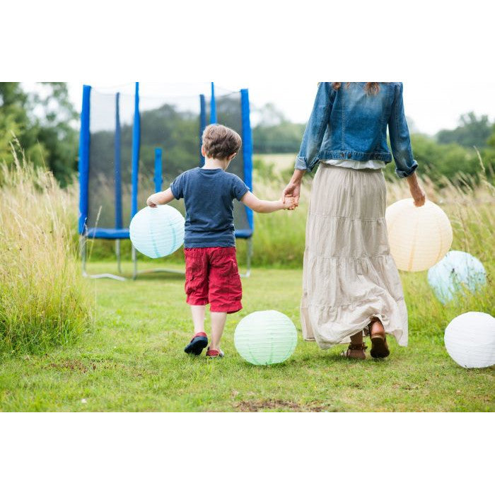 Trambulina cu plasa de protectie,din otel, maxim 200 de Kg, diametru 305 cm