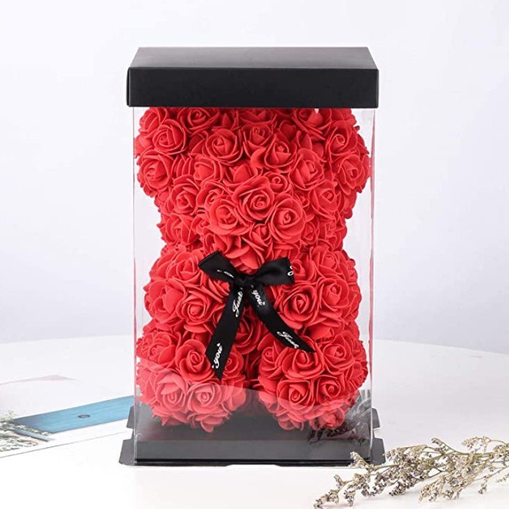 Ursulet din trandafiri rosii artificiali, decorat manual, cutie transparenta, 25X17X17 cm - BUZ.RO