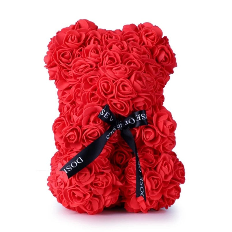 Ursulet din trandafiri rosii artificiali, decorat manual, cutie transparenta, 25X17X17 cm