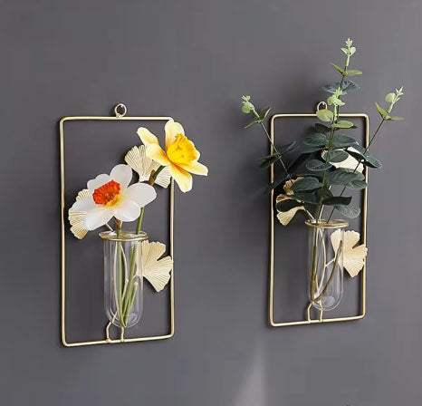 Vaza de sticla, cu suport metalic, pentru perete, dreptunghi, aurie