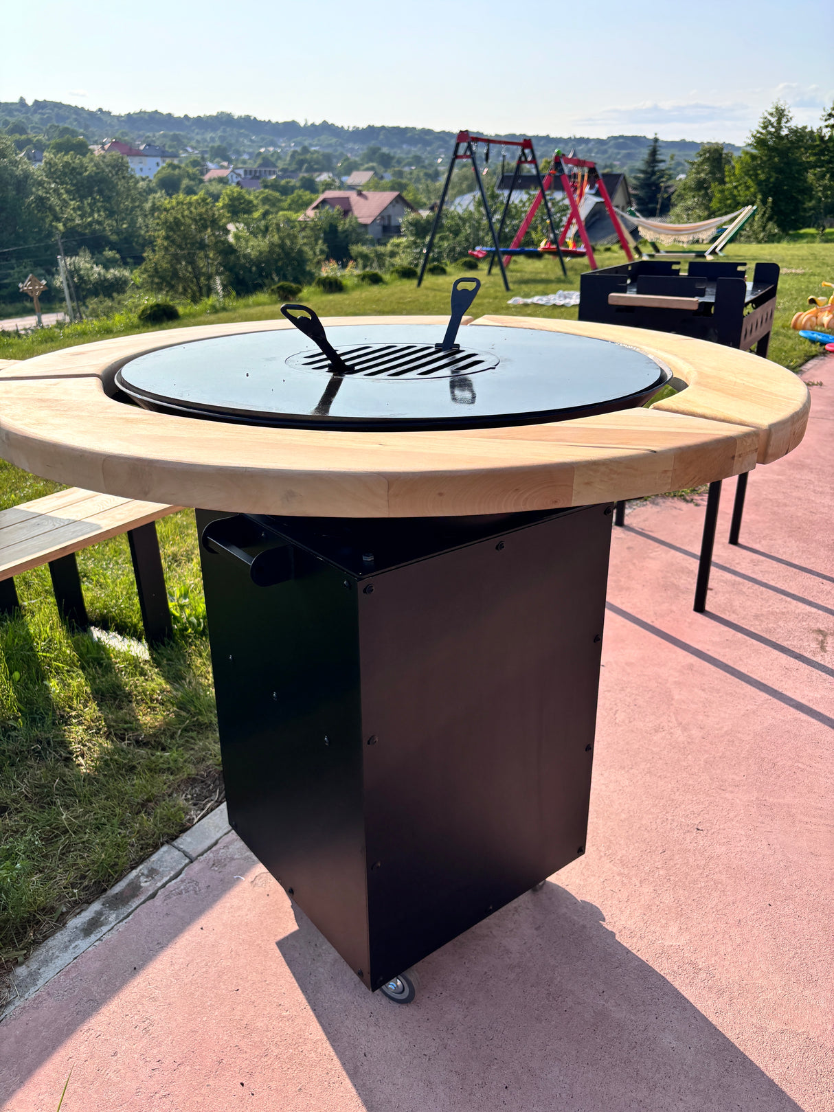Gratar Rotund de gradina diametru 75 cm fire pit cu Plita rotunda 10 mm Otel dur