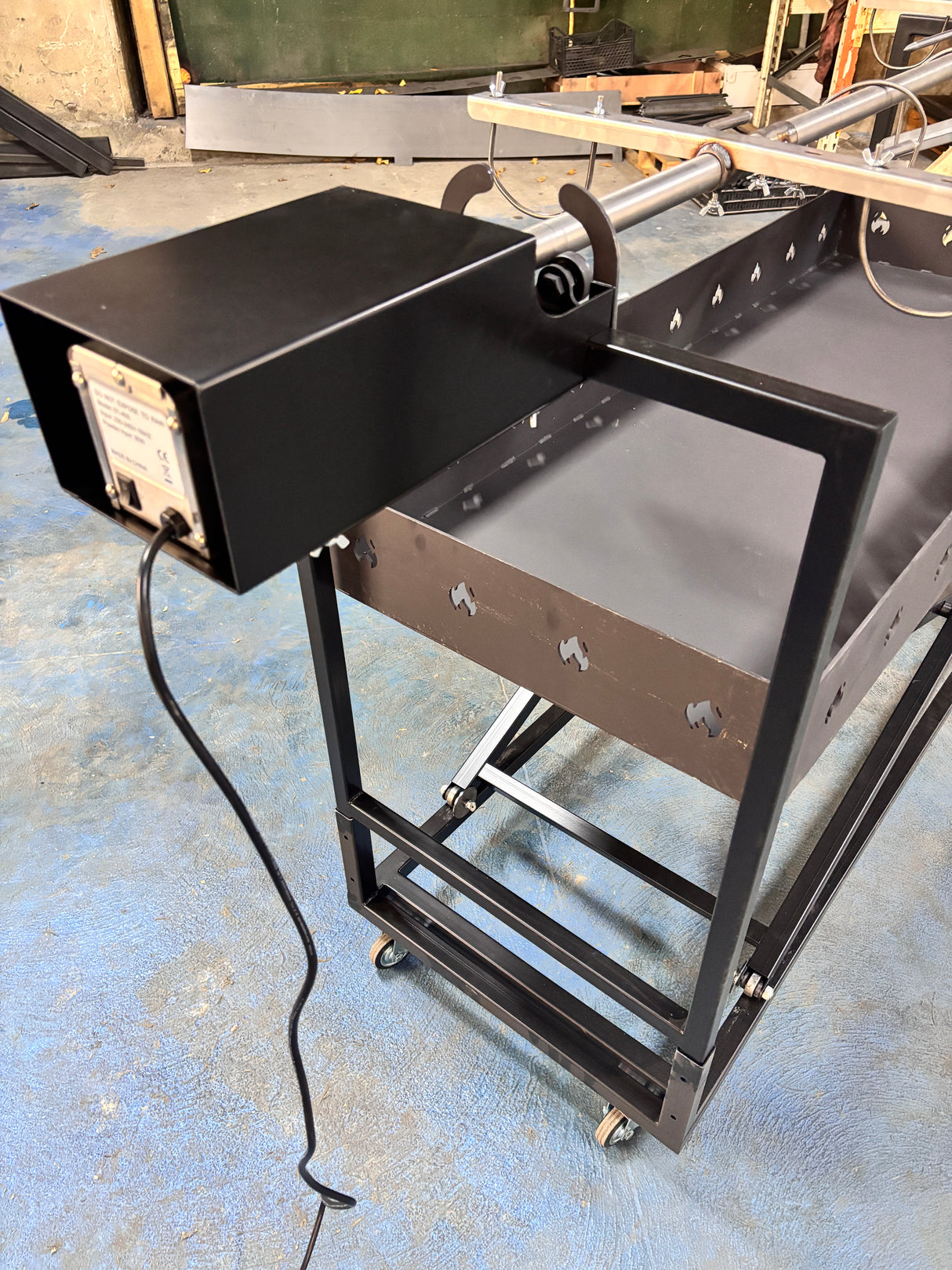 Protap Rotisor inox ,electric profesional 100 kg , porc ,purcel,vitel,berbecut,berbec ,cu focar reglabil, 160 cm x 60 cm