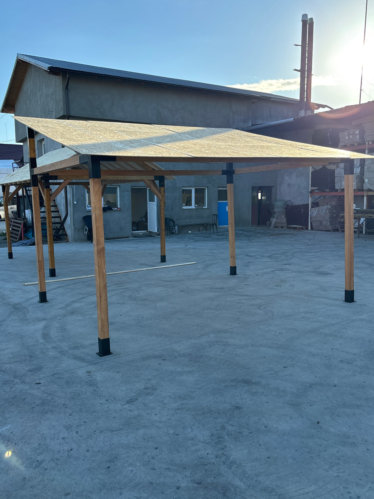 Structura garaj, pergola din lemn rindeluit + imbinari de fier, 3x4 m, pentru gradina/terasa