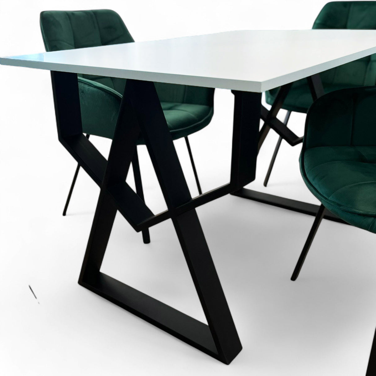 Set masa cu scaune bucatarie, dining, living, sufragerie, blat alb cu picioare metalice, scaune husa catifea verde, 4 persoane, ADELA