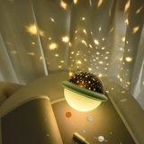 Lampa de veghe constelatii tip ozn, pentru copii, 3 culori, lumina reglabila, 3 filme de proiectie, alb