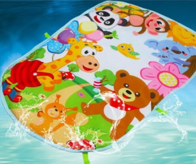 Centru de activitati multifunctional, 4 in 1, cu lumini si sunete, multicolor, pian roz si oglinda detasabile, jucarii zornaitoare, educativ, interactiv - BUZ.RO