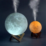Lampa luna, umidificator, 3D, aromaterapie, purificator aer, reincarcabila, 880 ml, cu acumulator, 3 culori lumina, cu stand lemn