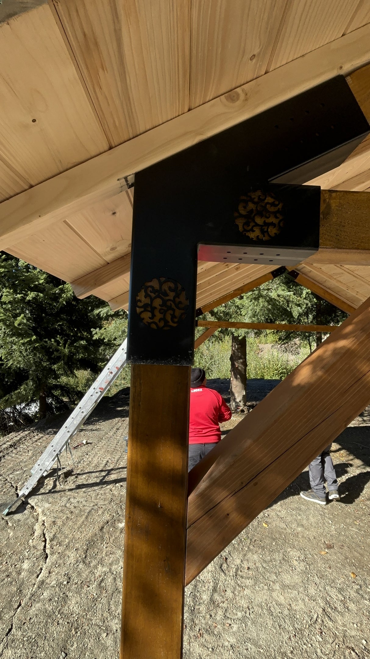 Foisor Pergola Garaj gradina cu kit metalic pergola inclus, 3x4 m, din lemn rindeluit esenta rasinoasa ,10 conectori, inaltime 2.3 metri