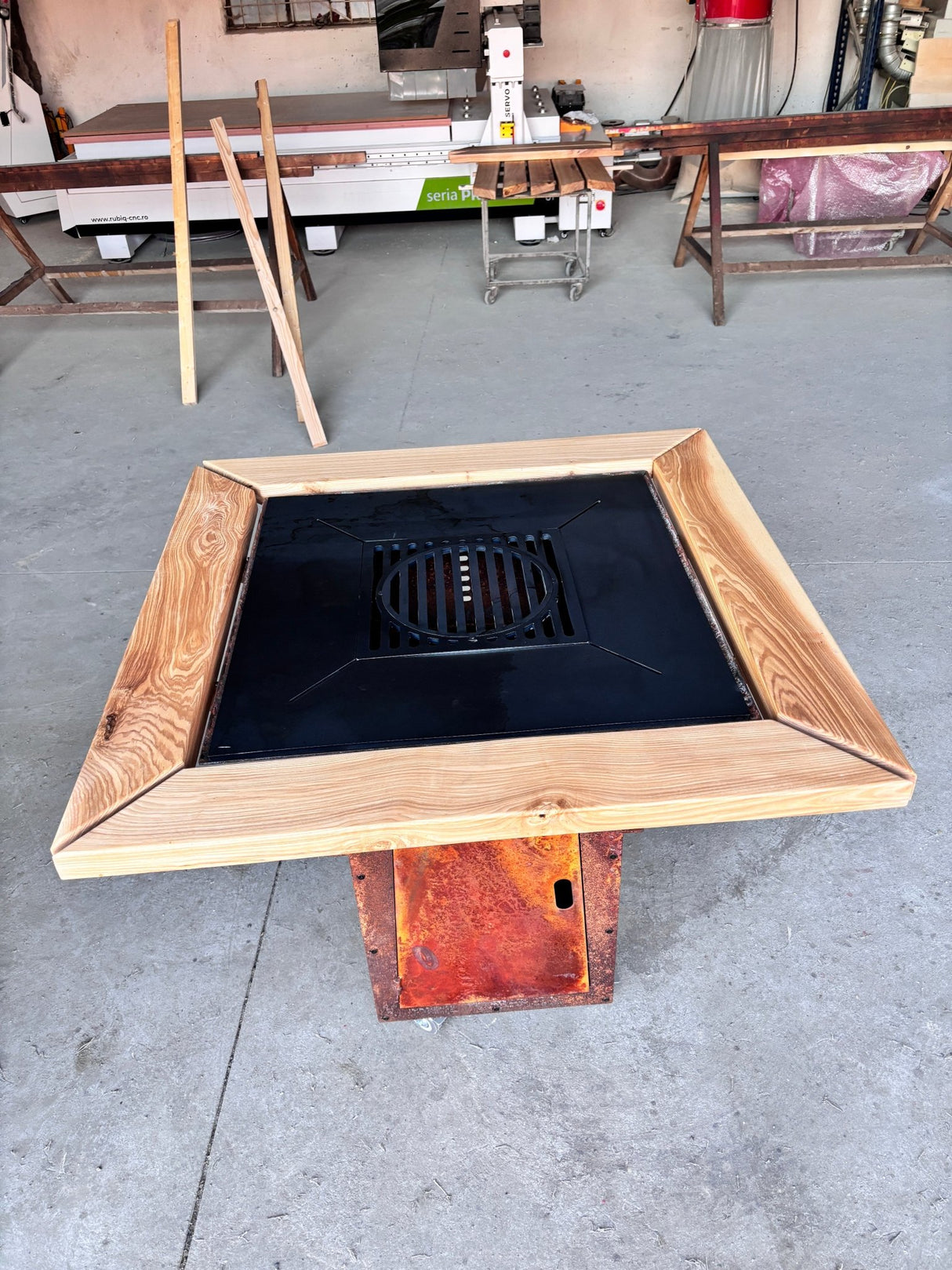 Gratar de gradina Corten Plita 10, 8 sau 6 mm 75x75 cm fire pit - BUZ.RO