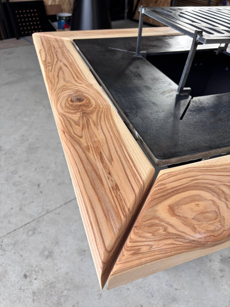 Gratar Gradina Fire Pit cu plita 95x 95 cm din otel 10 mm, FARA blat de lemn 95 x 95 m - BUZ.RO