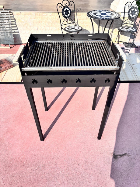 Gratar gradina portabil, cu masa polita lucru reglabil pe inaltime de gatire 65X45X95 CM - BUZ.RO