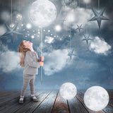 Lampa luna de veghe, reincarcabila, model realistic, portabila, cu touch, alimentare USB, stand din lemn, 18 cm, buz - BUZ.RO