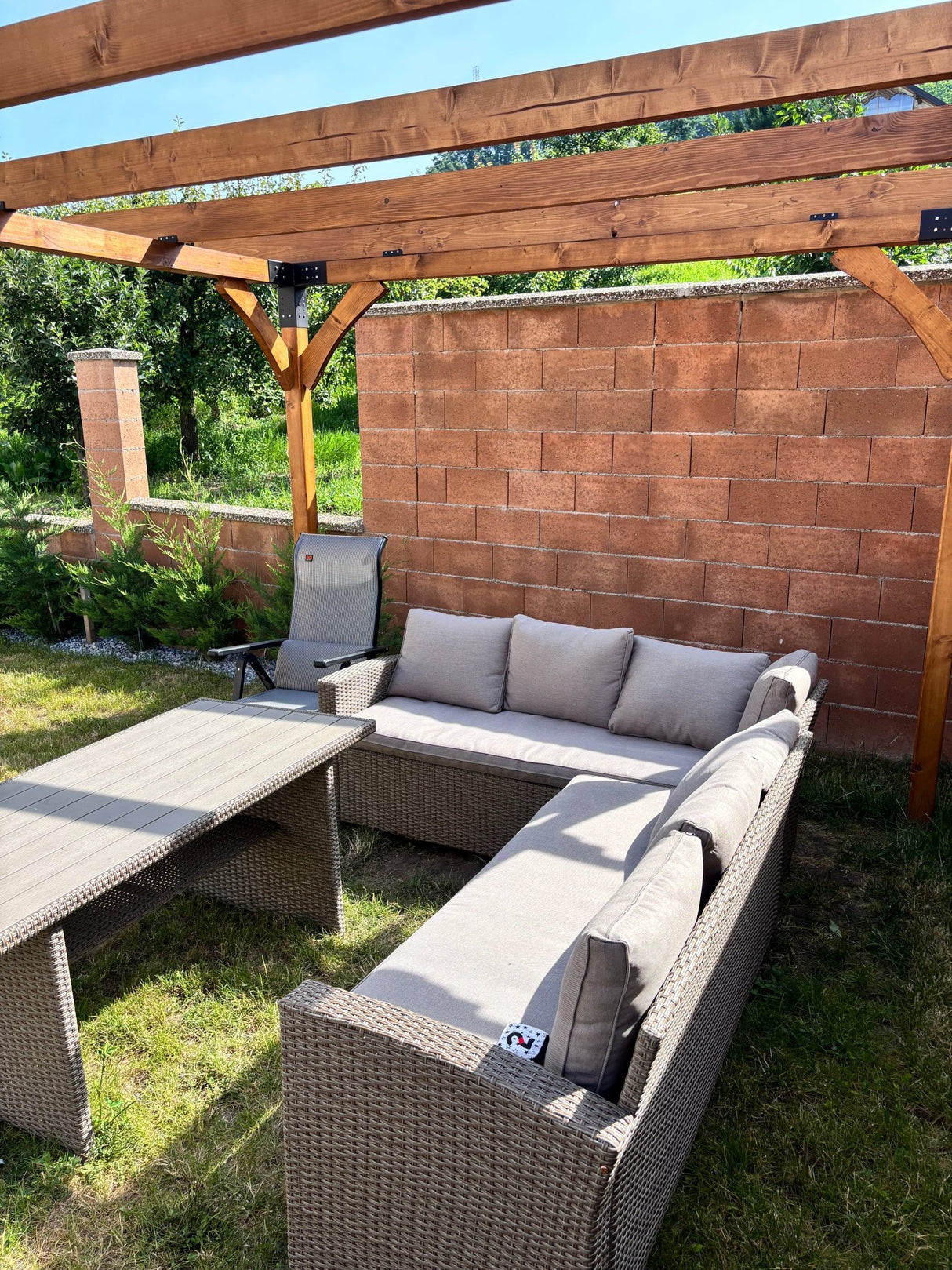 Pergola foisor pavilion lemn pentru gradina sau curte, conectori metalici, umbrar curte - BUZ.RO