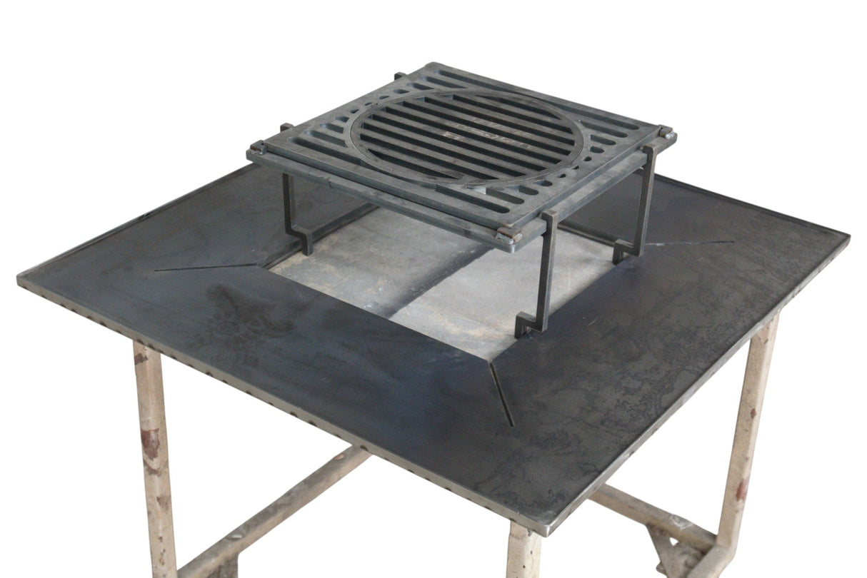 Plita gratar cu focar,grill si suport ceaun sau disc, Firepit, incorporabil, 95x95 cm - BUZ.RO