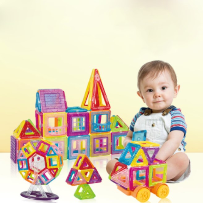 Set de constructie magnetica, educativ si creativ, magnetic construction blocks cu 56 piese