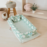 Set patut portabil, bebe baby nest cu lenjerie, perna, bumper protectie anti - alunecare, verde cu iepuri gri - BUZ.RO