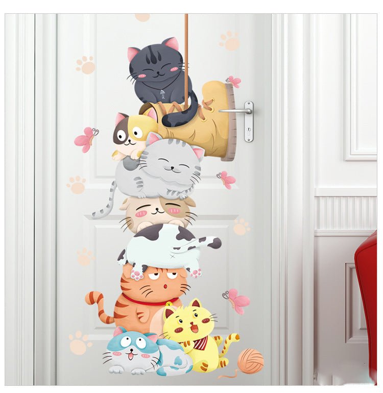 Sticker autocolant de perete pentru camera copilului cu pisicute, rezistent la zgarieturi si apa, detasabil si reutilizabil, 110 cm - BUZ.RO