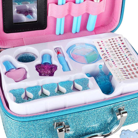 Trusa beauty fetite , make - up , unghii , ruj , multiple accesorii - BUZ.RO