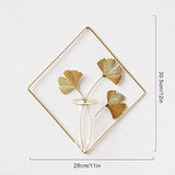 Vaza de sticla cu suport metalic pentru perete in culoarea aurie (GOLD) - BUZ.RO